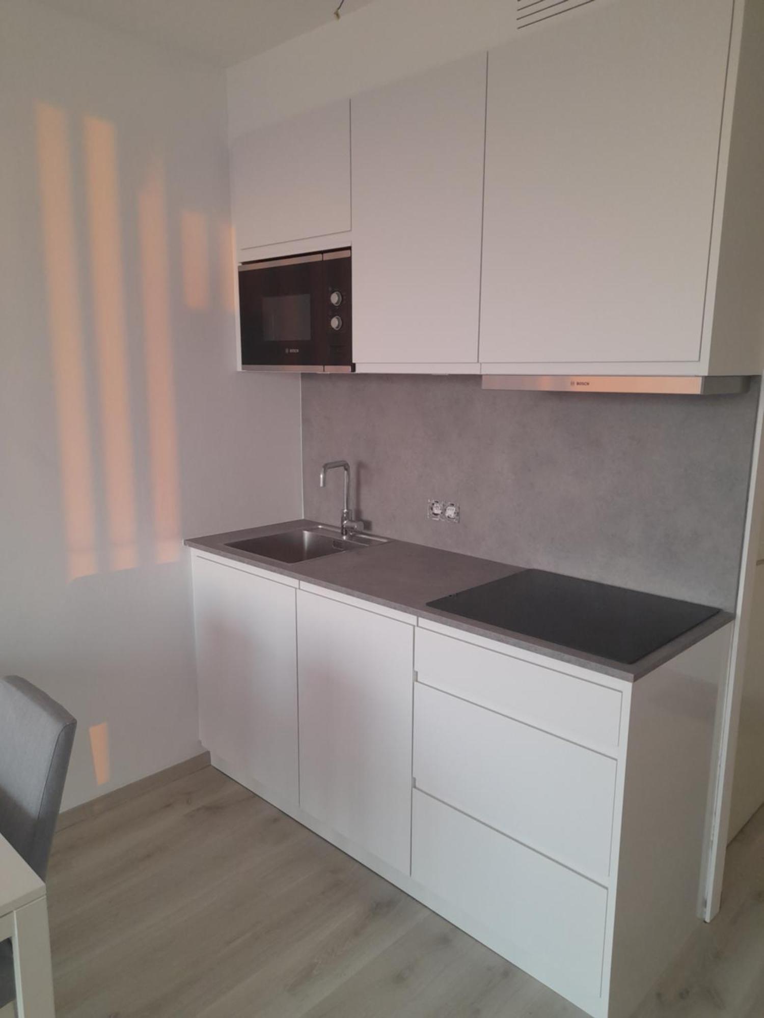 Seasant Apartment *